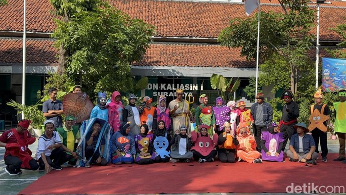 mpls-sdn-kaliasin-1-surabaya-diwarnai-dengan-cosplay-tema-laut-1783916857286_169