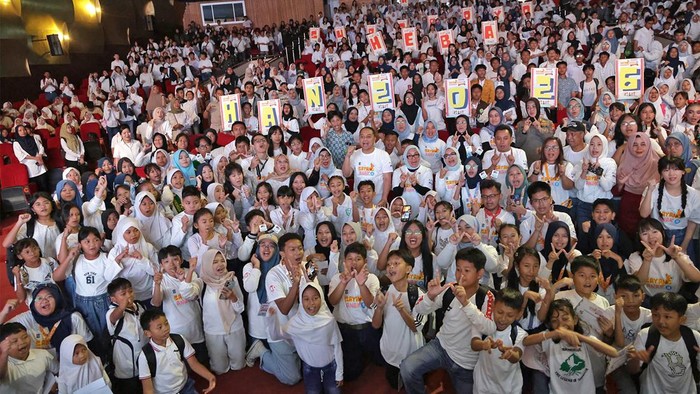 puncak-hari-anak-nasional-han-ke-42-di-surabaya-1785333704929_169