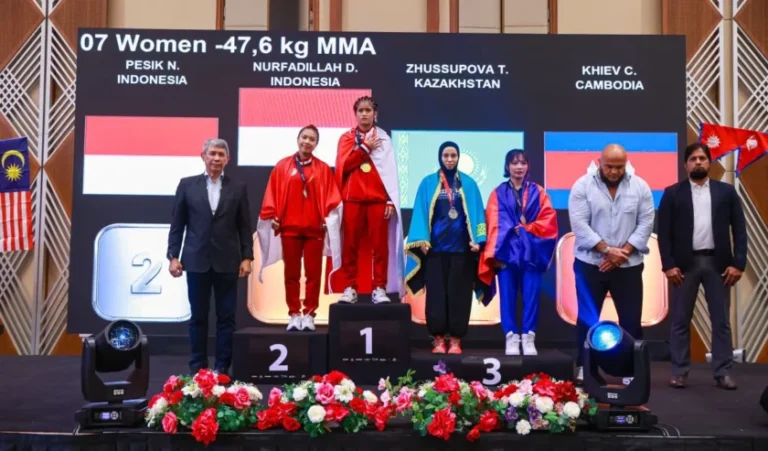 Delvi-Novia_Medal.jpg-840x493