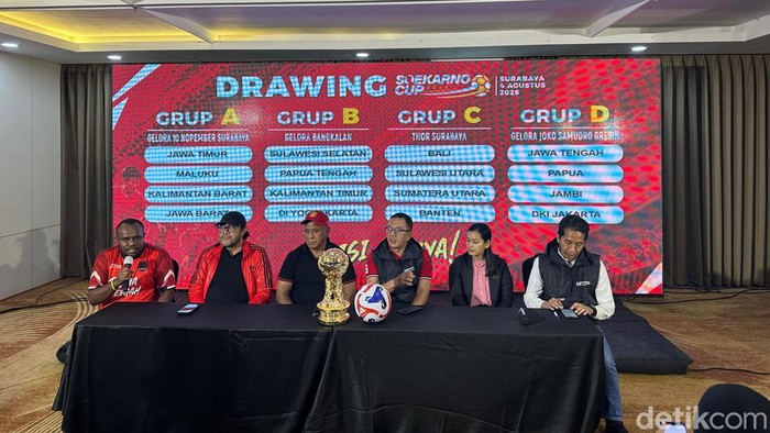 konferensi-pers-dimulainya-turnamen-soekarno-cup-2026-yang-digelar-pdip-di-surabaya-1785834954143_169